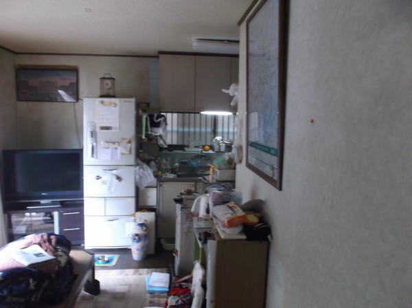 リノベーション前のキッチン写ふじみ野市真　ビフォー